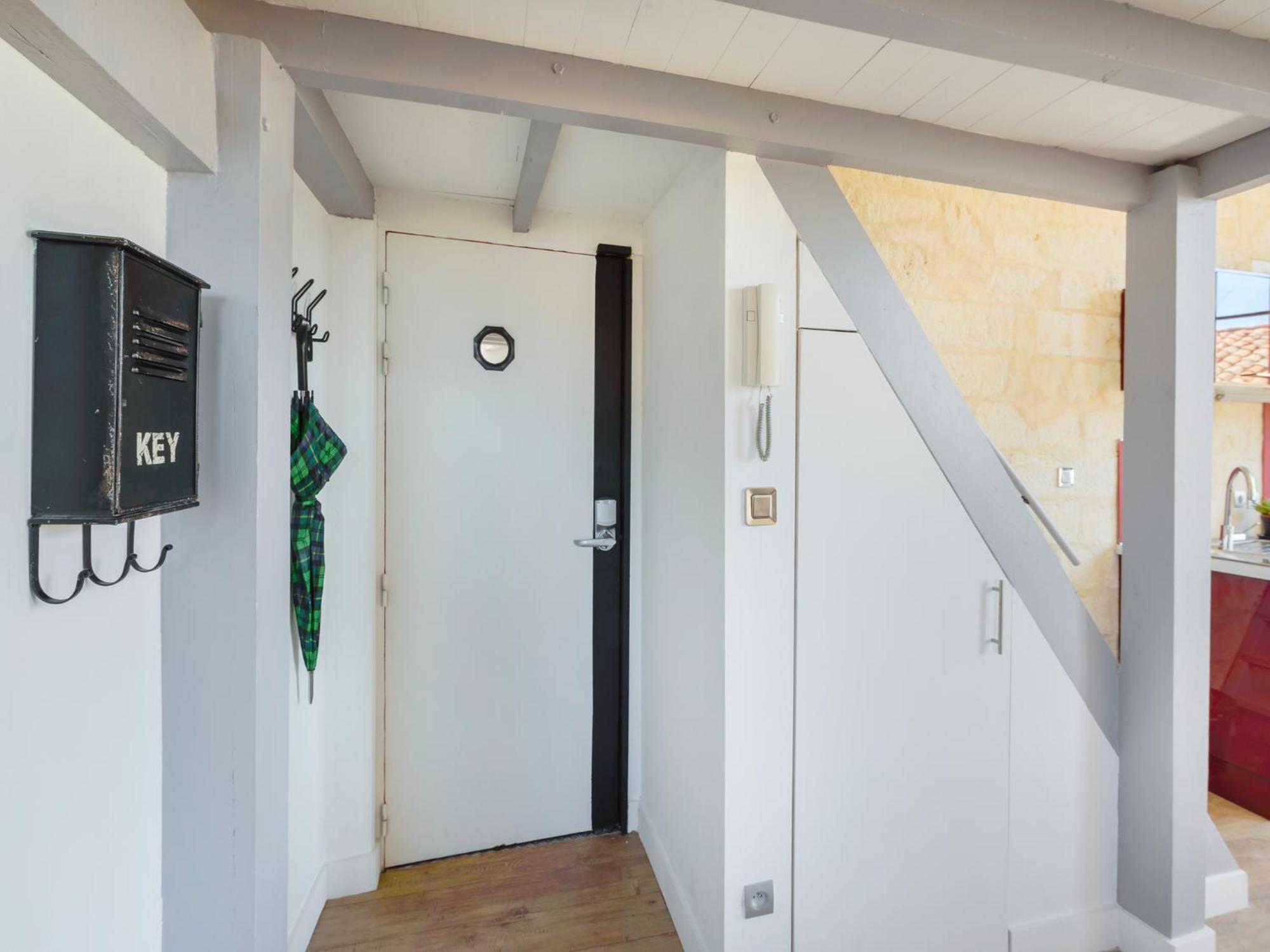 Rare Loft Vue Sur Les Toits - Suites Gaya Centre Historique Montpellier Szoba fotó
